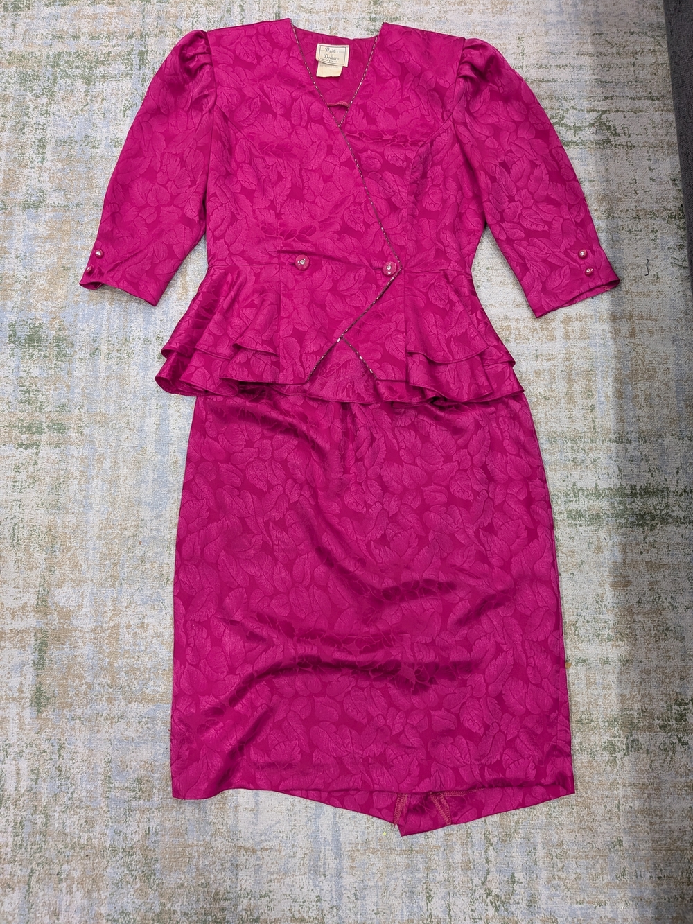 Vintage Fuchsia Jacquard Peplum Pencil Skirt Set